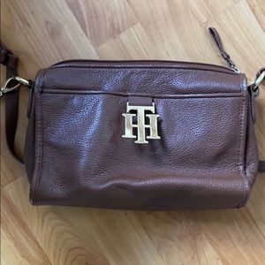 Tommy Hilfiger cross body (small)